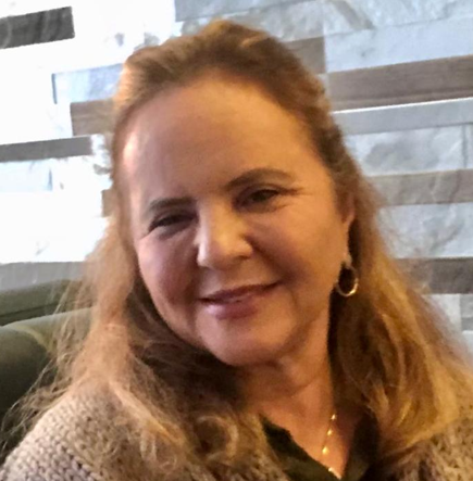 Dra. Margô Gomes de Oliveira Karnikowski